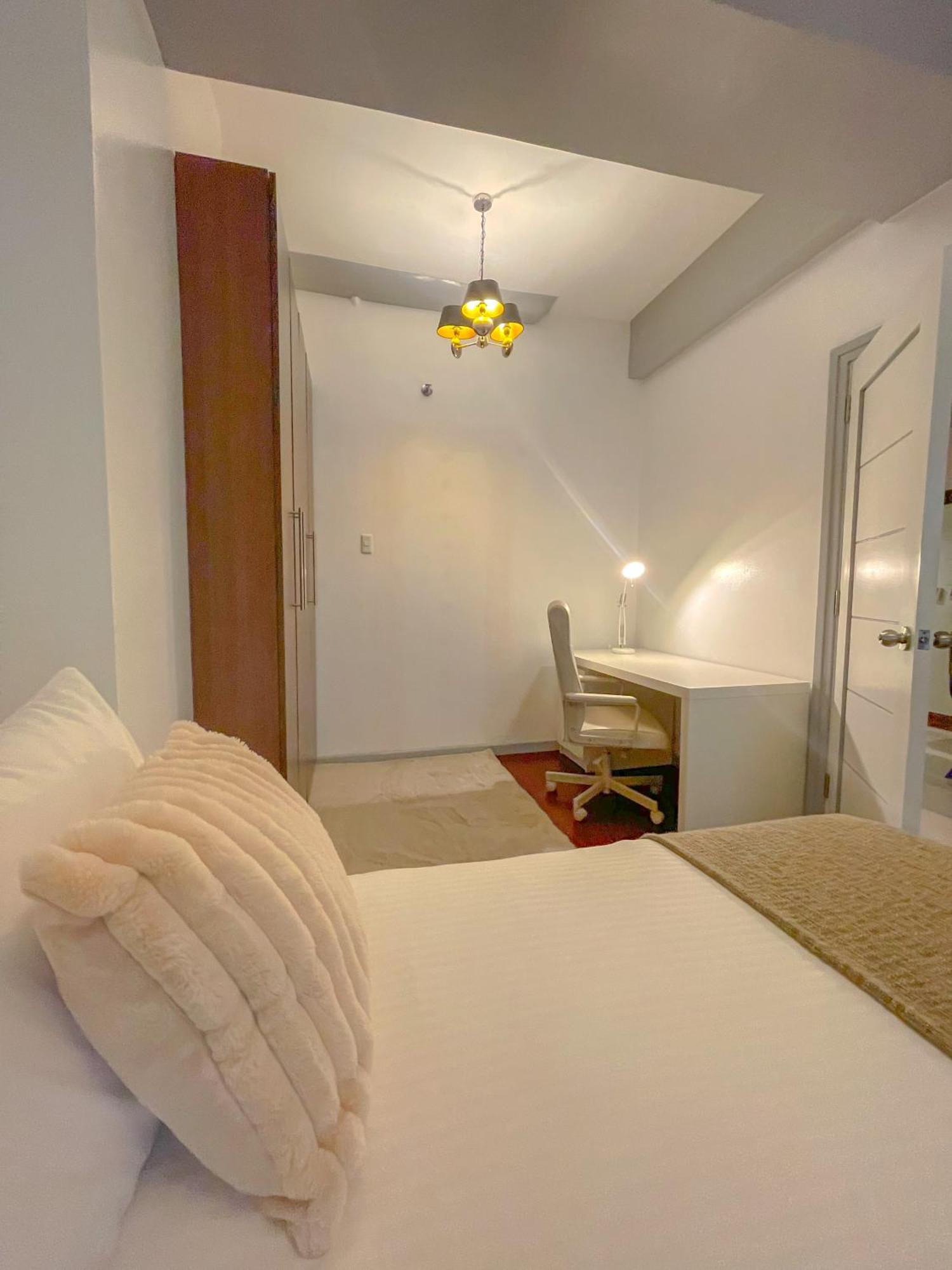 City Center- Balcony Suite Cebu Екстериор снимка